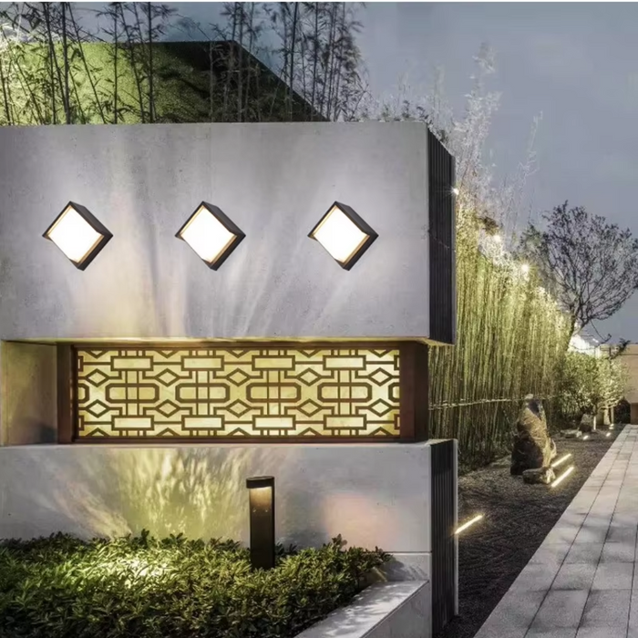 CUMON 12W Square Black LED Outdoor Light - 160x160mm, IP54, 3000K