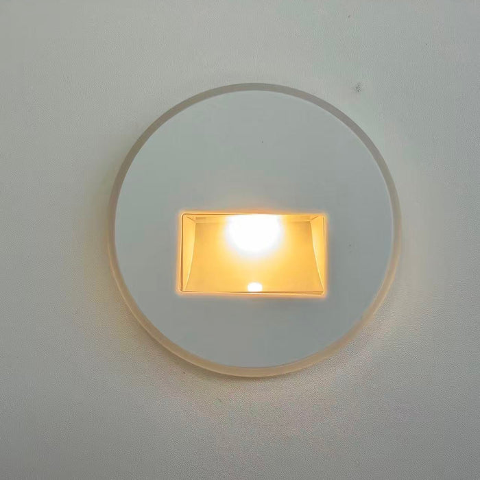 Circular LED Step Light Wide Angle Aperture Black Cover