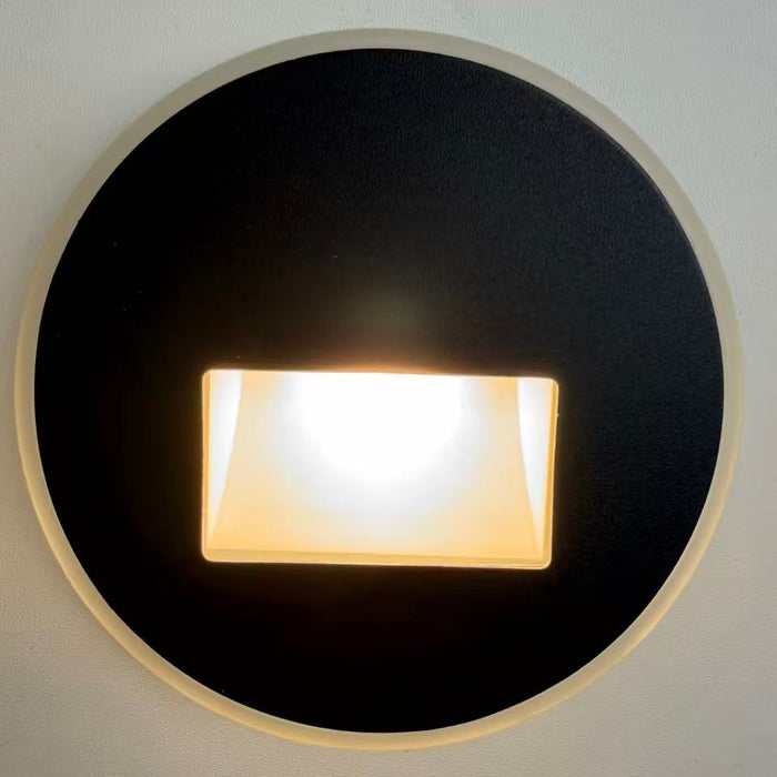 Circular LED Step Light Wide Angle Aperture Black Cover